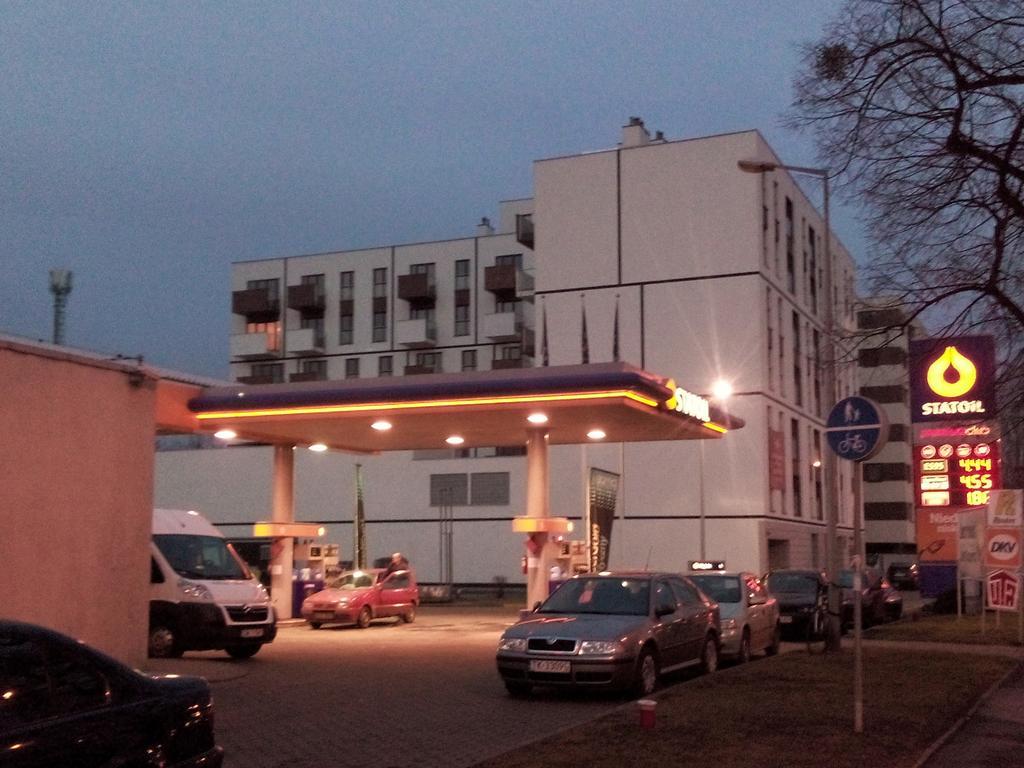 City Studio Wrocław Rom bilde